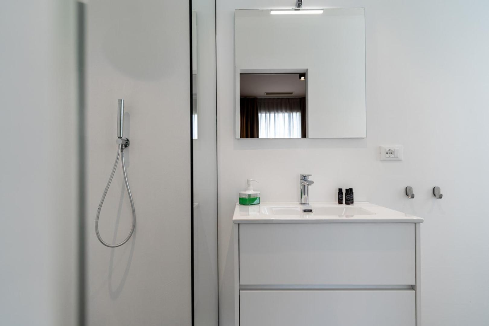 Amare Suite & Apartments Bellaria-Igea Marina Exterior foto